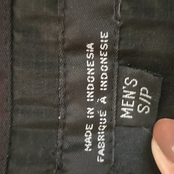 WindRiver Outfitting Co.| Black Fleece Lined Windbreaker Jacket - Picture 9 of 11